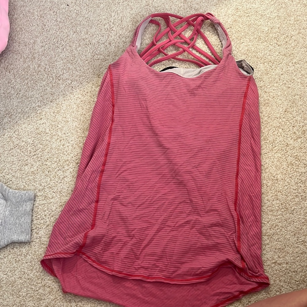 lululemon tank